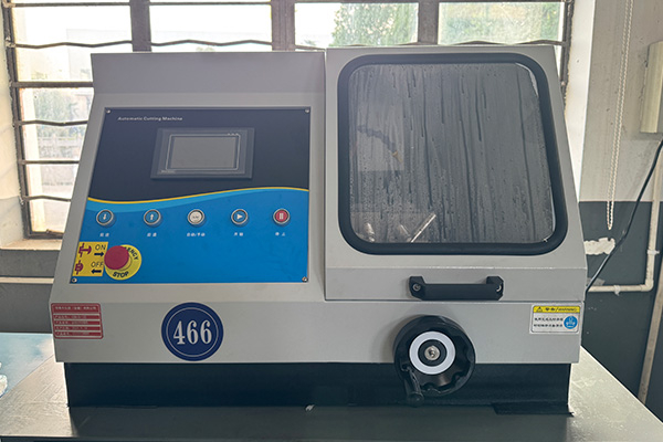 Metallographic sample cutting machine 